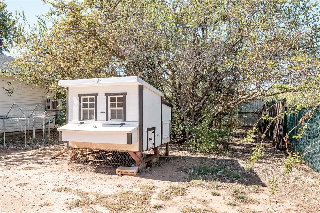 Abilene, Texas, 79606, United States, 3 Bedrooms Bedrooms, ,2 BathroomsBathrooms,Residential,For Sale,1988306