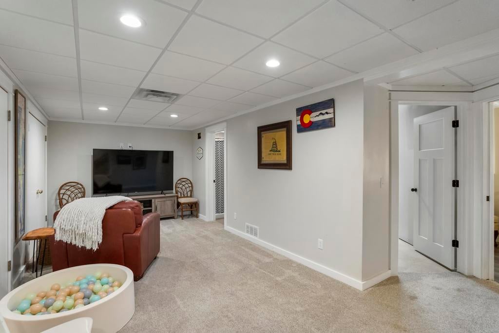 Harbor Springs, Michigan, 49740, United States, 4 Bedrooms Bedrooms, ,3 BathroomsBathrooms,Residential,For Sale,1889979