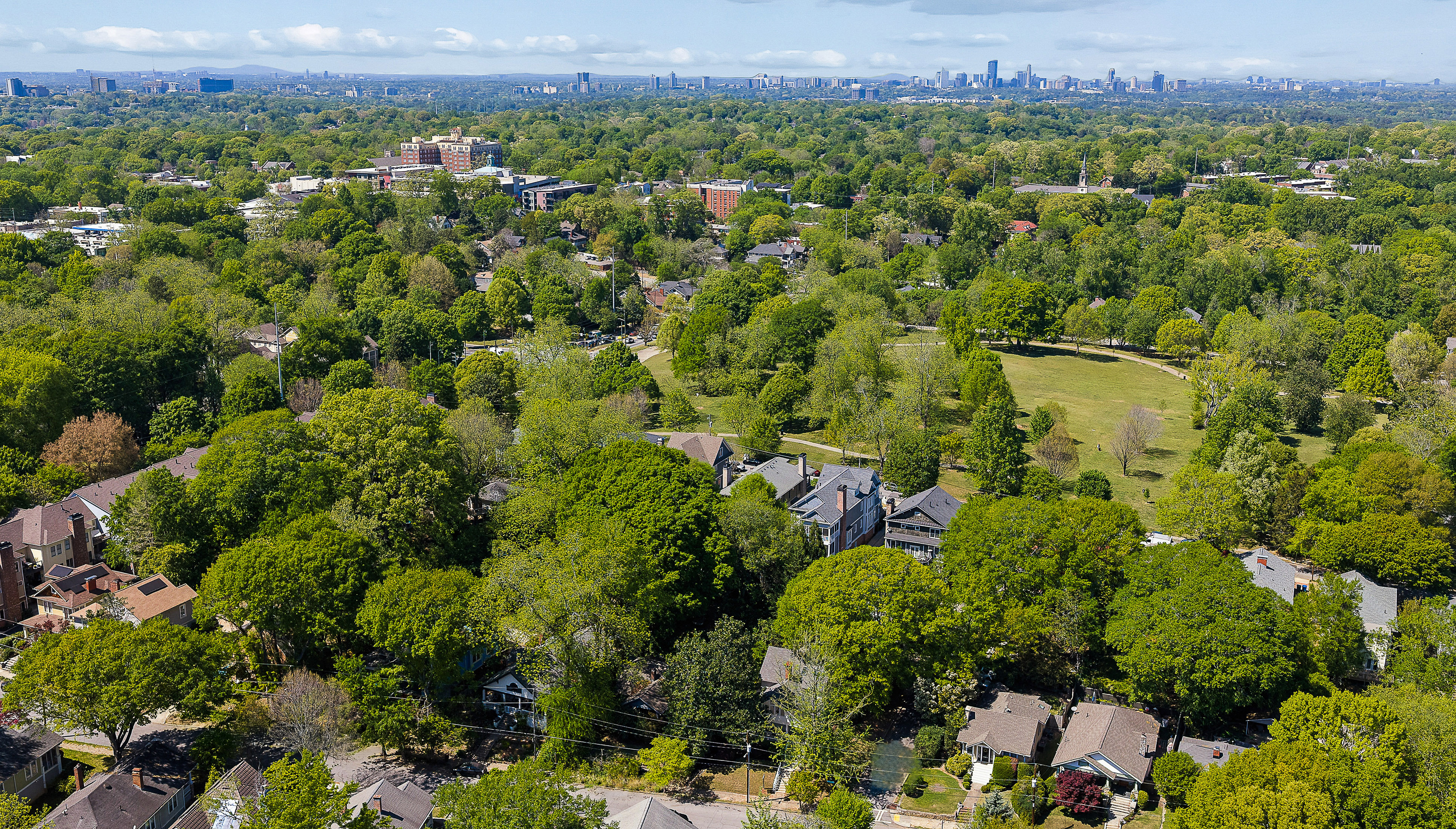  Rare Opportunity to Build Your Dream Home in Prime Candler Park - 物件實景