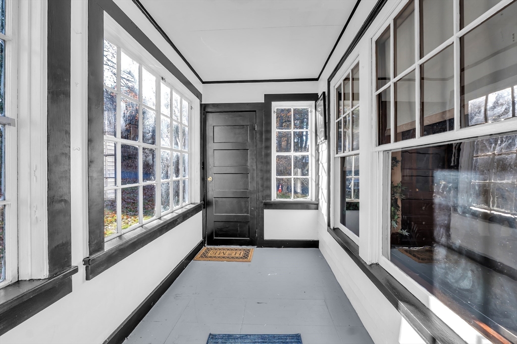 Orange, Massachusetts, 01364, United States, 7 Bedrooms Bedrooms, ,6 BathroomsBathrooms,Residential,For Sale,1991078