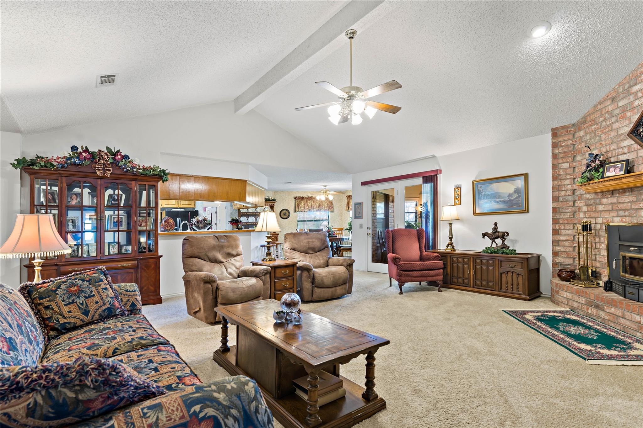 Cla, Texas, 75550, United States, 3 Bedrooms Bedrooms, ,3 BathroomsBathrooms,Residential,For Sale,1879365