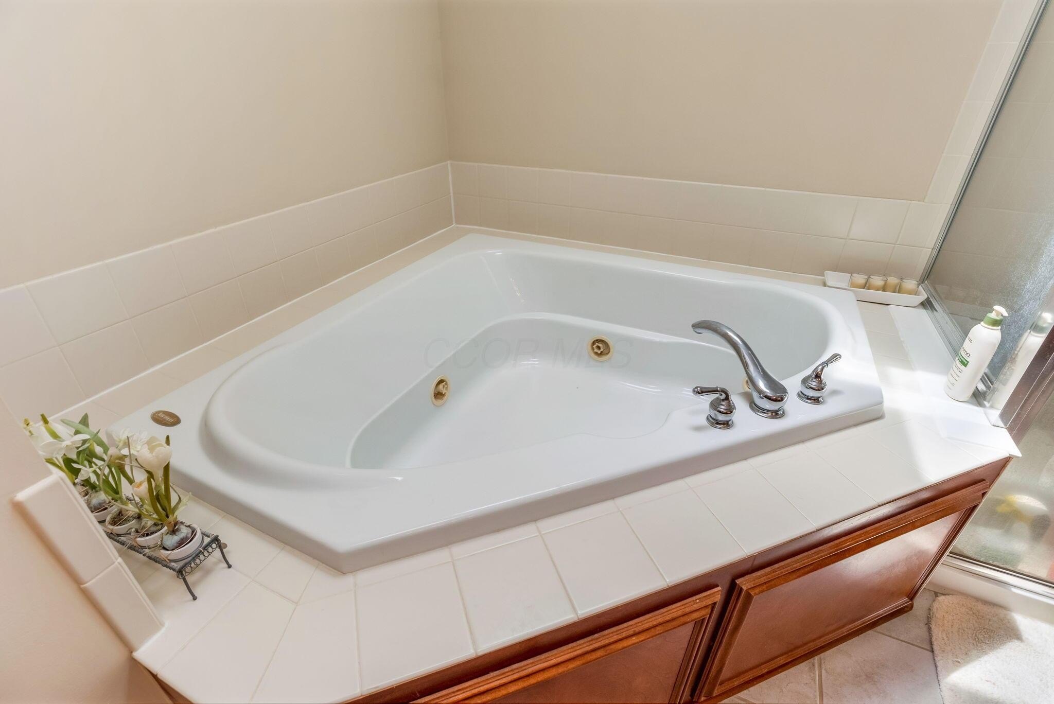 Blacklick, Ohio, 43004, United States, 4 Bedrooms Bedrooms, ,4 BathroomsBathrooms,Residential,For Sale,1860934