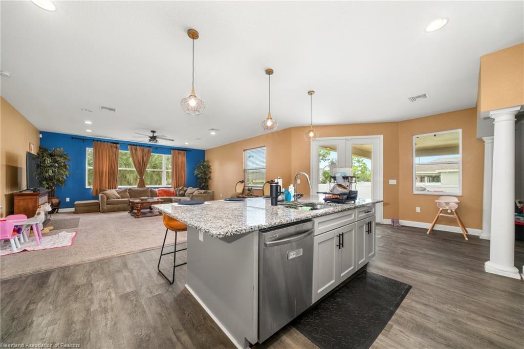 Sebring, Florida, 33872, United States, 4 Bedrooms Bedrooms, ,3 BathroomsBathrooms,Residential,For Sale,1974916