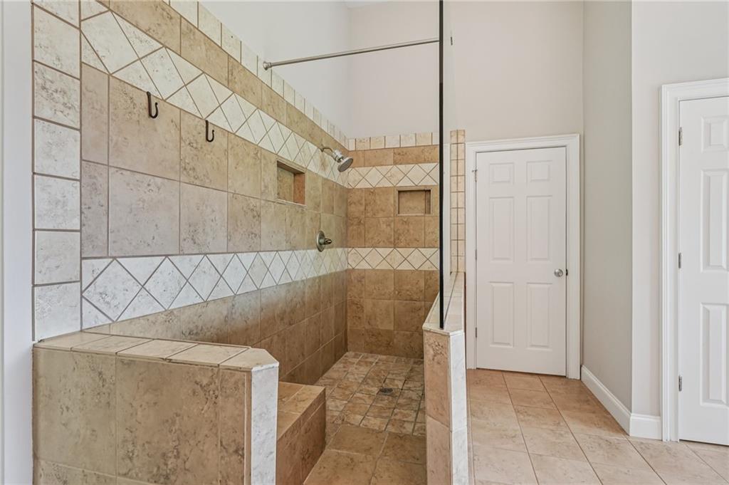 Cartersville, Georgia, 30121, United States, 5 Bedrooms Bedrooms, ,6 BathroomsBathrooms,Residential,For Sale,1902967