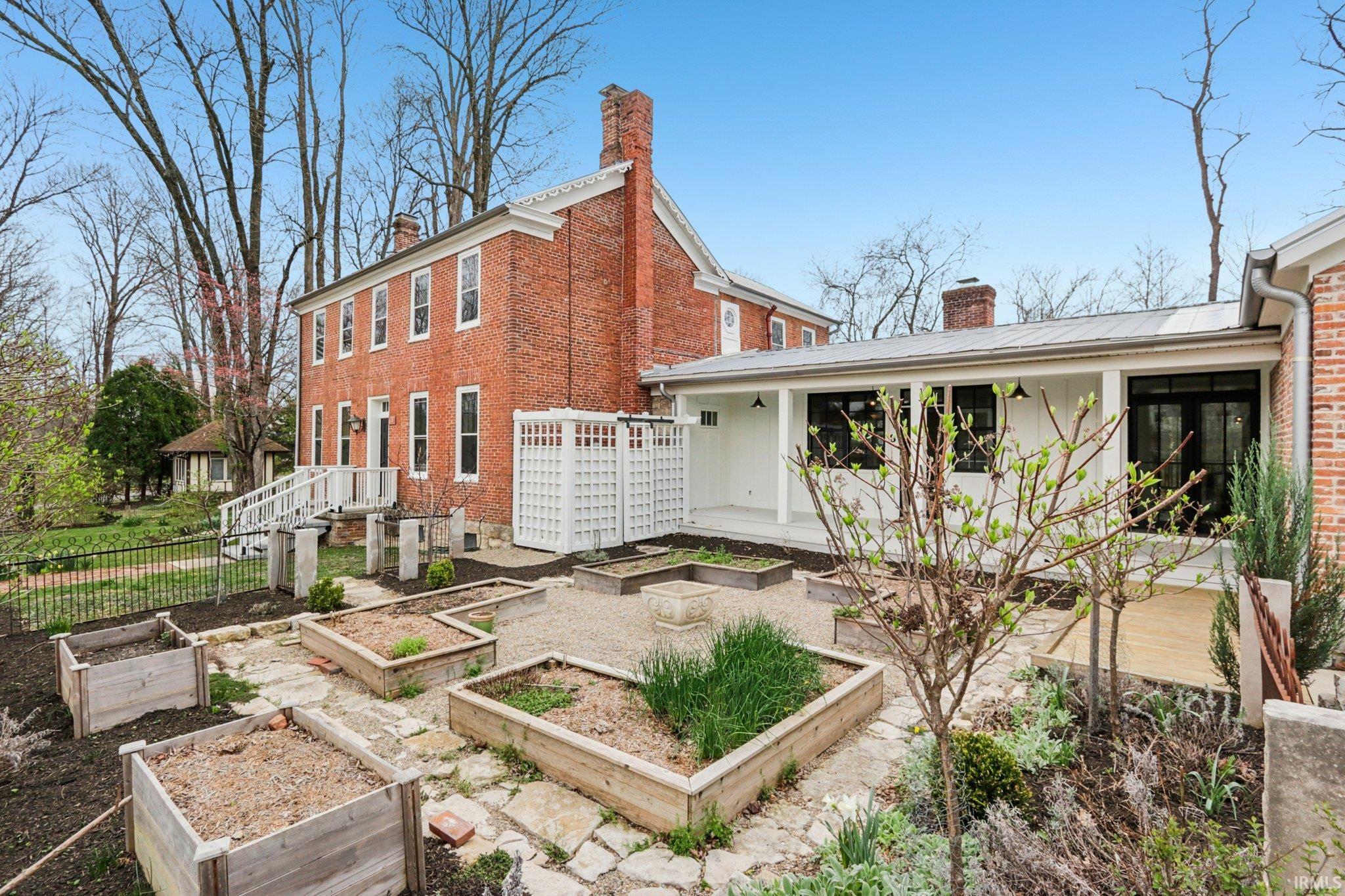 Bloomington, Indiana, 47401, United States, 4 Bedrooms Bedrooms, ,5 BathroomsBathrooms,Residential,For Sale,2032198