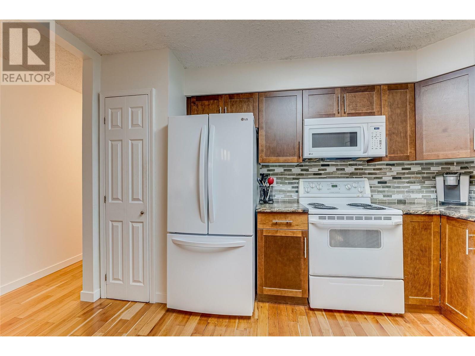 VERNON, British Columbia, V1T 7S4, CA, 4 Bedrooms Bedrooms, ,2 BathroomsBathrooms,Residential,For Sale,1837280