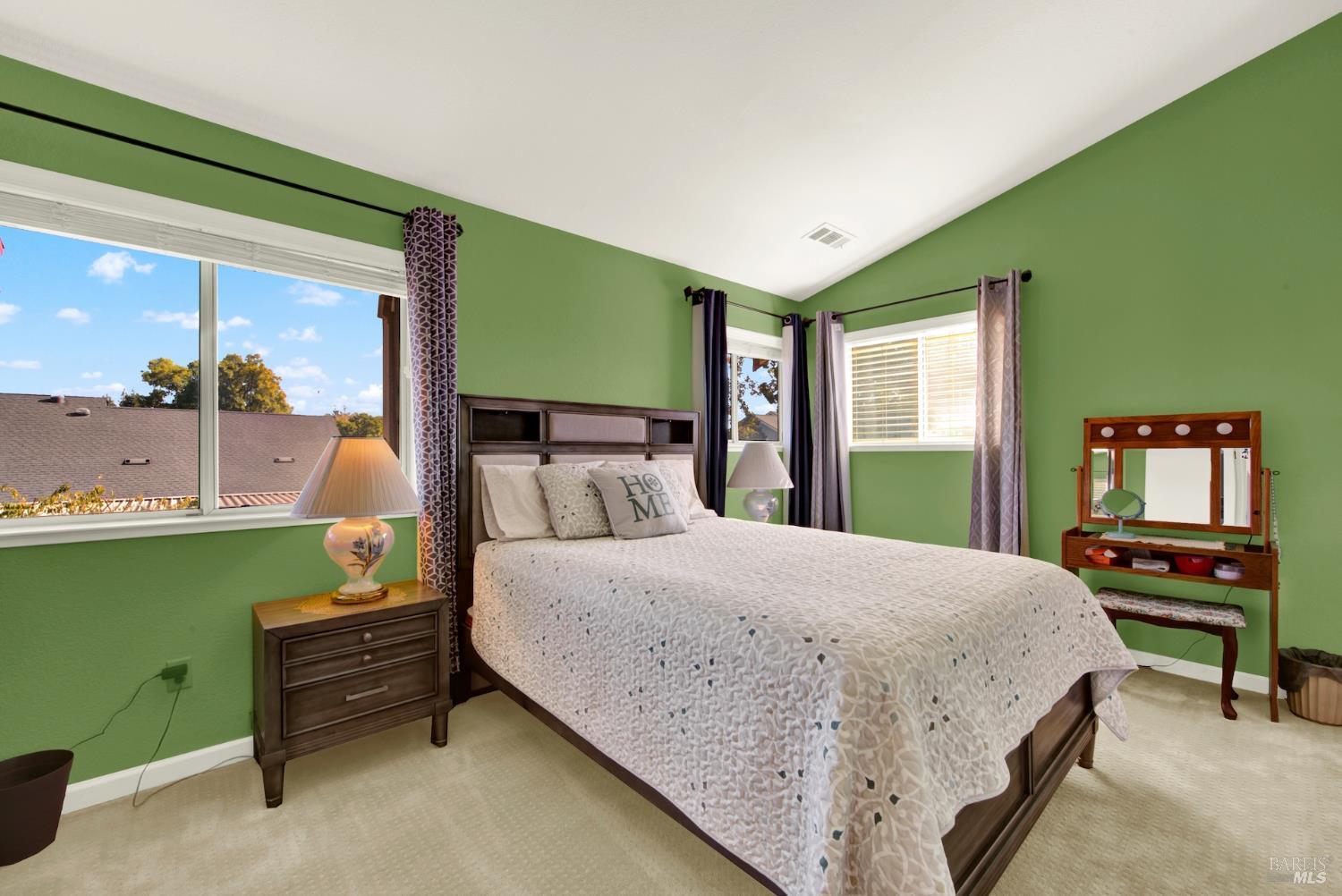 Dixon, California, 95620, United States, 4 Bedrooms Bedrooms, ,3 BathroomsBathrooms,Residential,For Sale,1987907