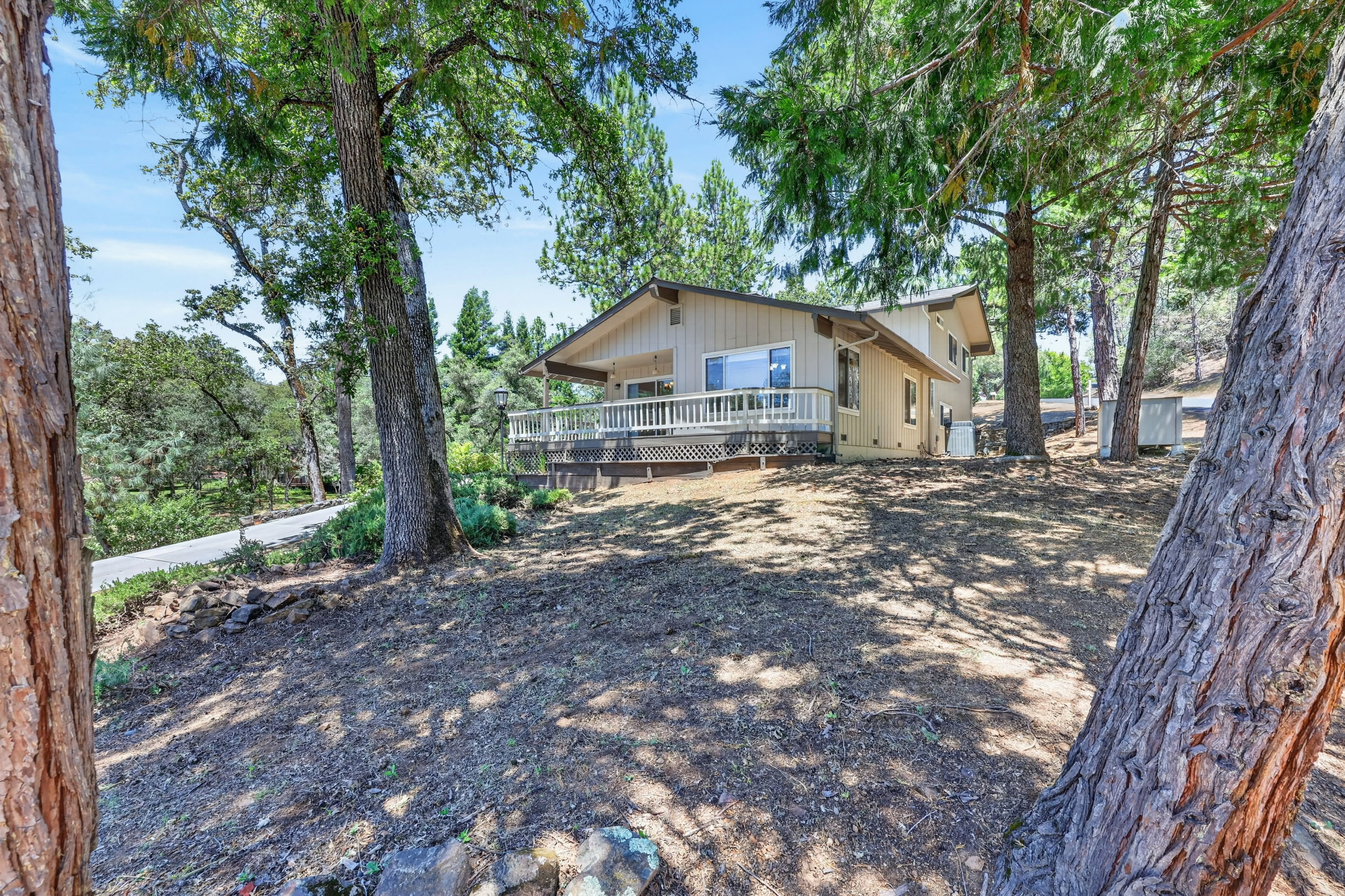  12096 Poplar Road, Auburn, CA 95602 - 物件實景
