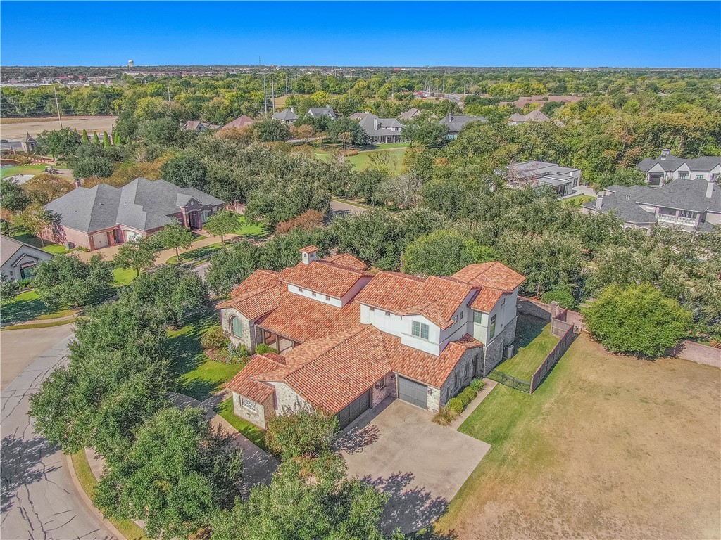 Bryan, Texas, 77802, United States, 4 Bedrooms Bedrooms, ,6 BathroomsBathrooms,Residential,For Sale,1986071
