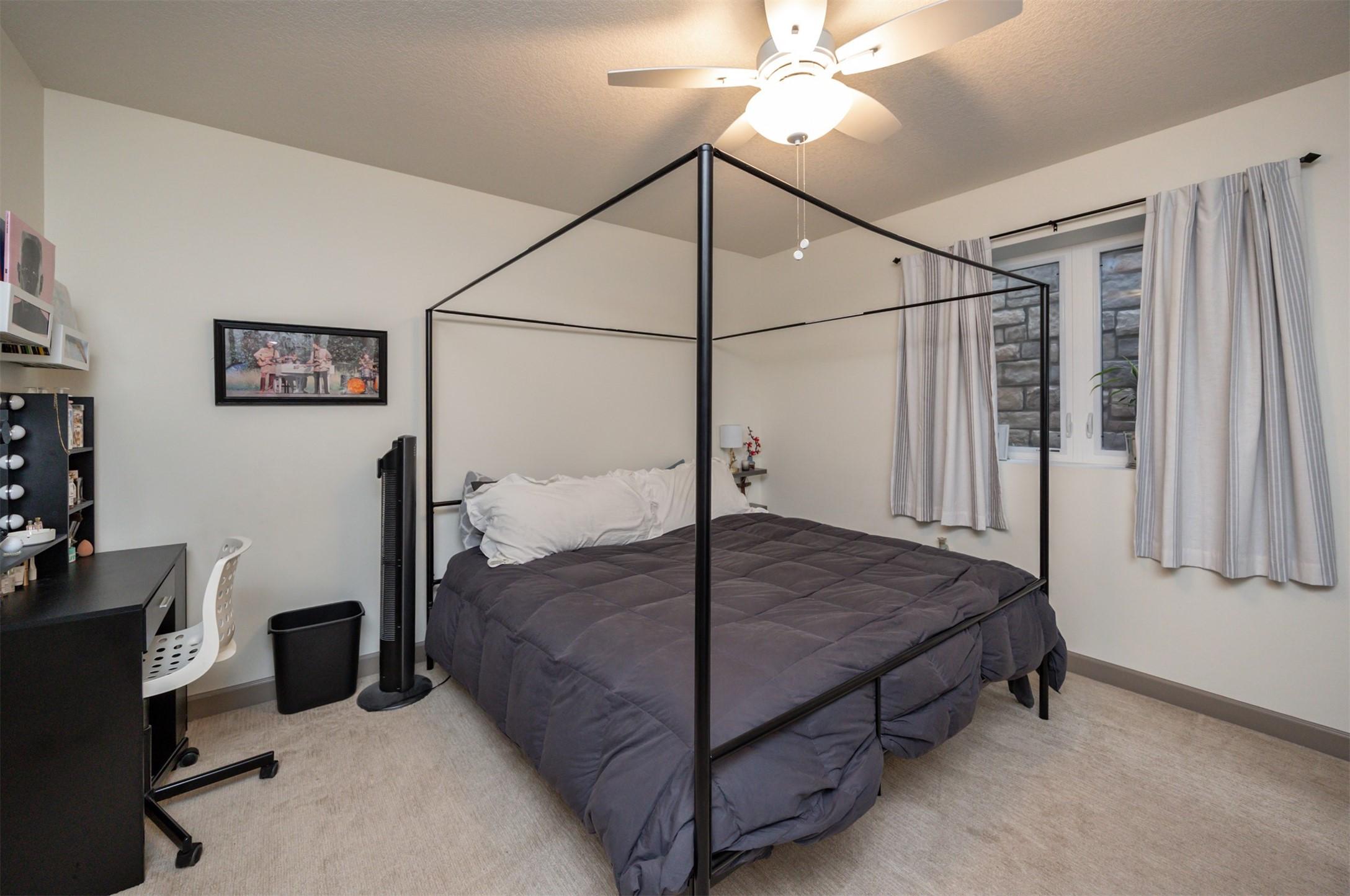 Johnston, Iowa, 50131, United States, 4 Bedrooms Bedrooms, ,4 BathroomsBathrooms,Residential,For Sale,1974668