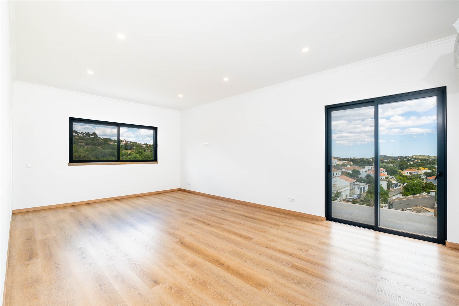  House, 5 bedrooms, for Sale - 物件實景