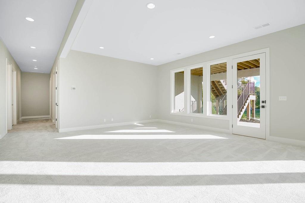 3407 W 158 Terrace, Overland Park, Kansas, 66224, United States, 4 Bedrooms Bedrooms, ,6 BathroomsBathrooms,Residential,For Sale,3407 W 158 Terrace,1377510