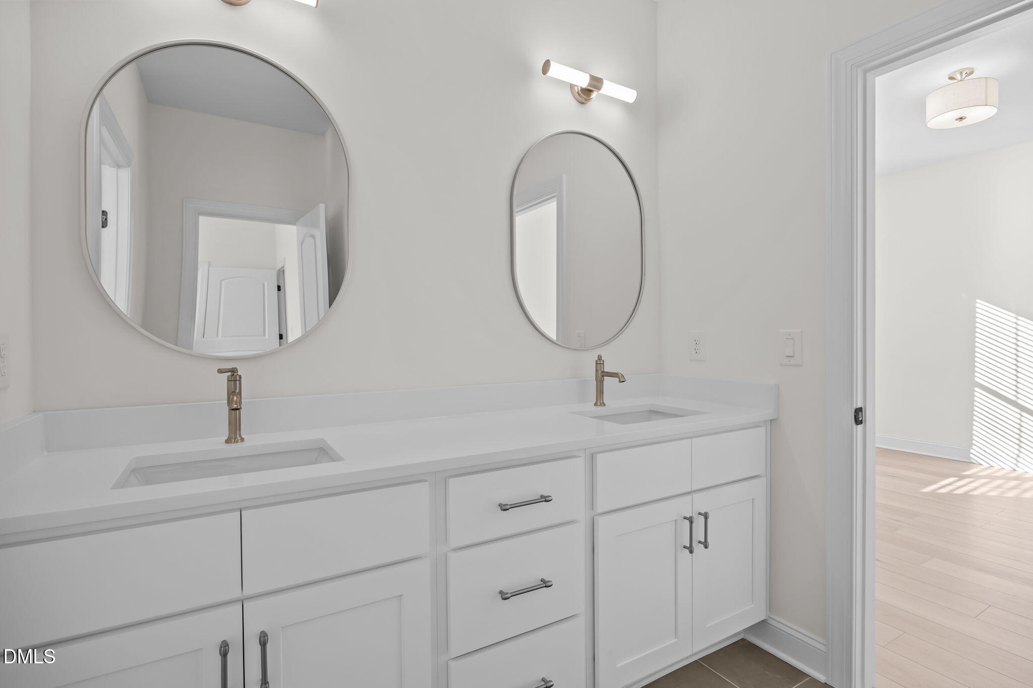 Wake Forest, North Carolina, 27587, United States, 4 Bedrooms Bedrooms, ,3 BathroomsBathrooms,Residential,For Sale,1994437