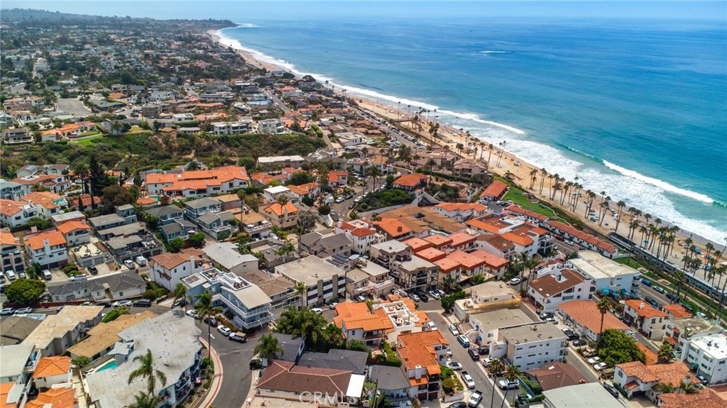 San Clemente, California, 92672, United States, 2 Bedrooms Bedrooms, ,3 BathroomsBathrooms,Residential,For Sale,1927203