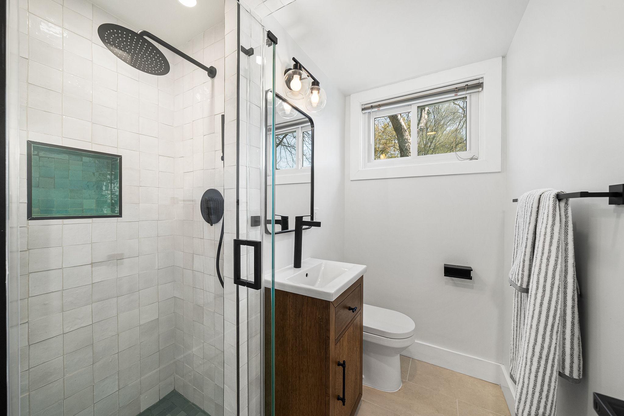  8508 Crowley Place, Alexandria, VA, 22308 - 物件實景