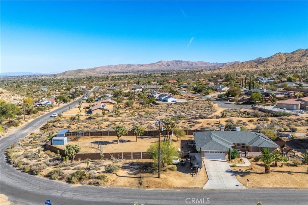 Yucca Valley, California, 92284, United States, 3 Bedrooms Bedrooms, ,2 BathroomsBathrooms,Residential,For Sale,1997054