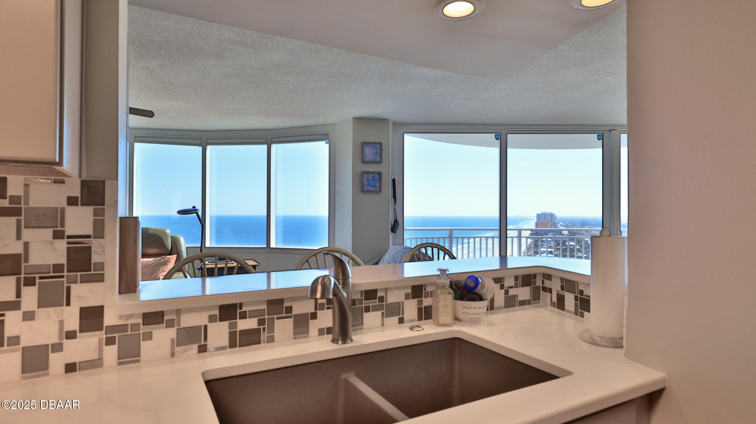 Daytona Beach Shores, Florida, 32118, United States, 2 Bedrooms Bedrooms, ,2 BathroomsBathrooms,Residential,For Sale,1993266