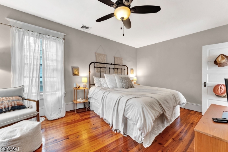 Califon Boro, New Jersey, 07830, United States, 3 Bedrooms Bedrooms, ,2 BathroomsBathrooms,Residential,For Sale,1958748