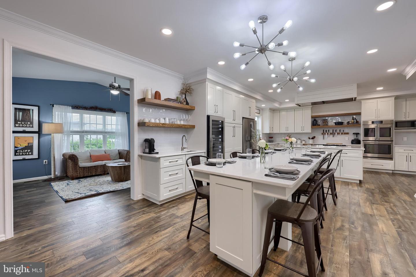 Palmyra, Pennsylvania, 17078, United States, 5 Bedrooms Bedrooms, ,3 BathroomsBathrooms,Residential,For Sale,1827180