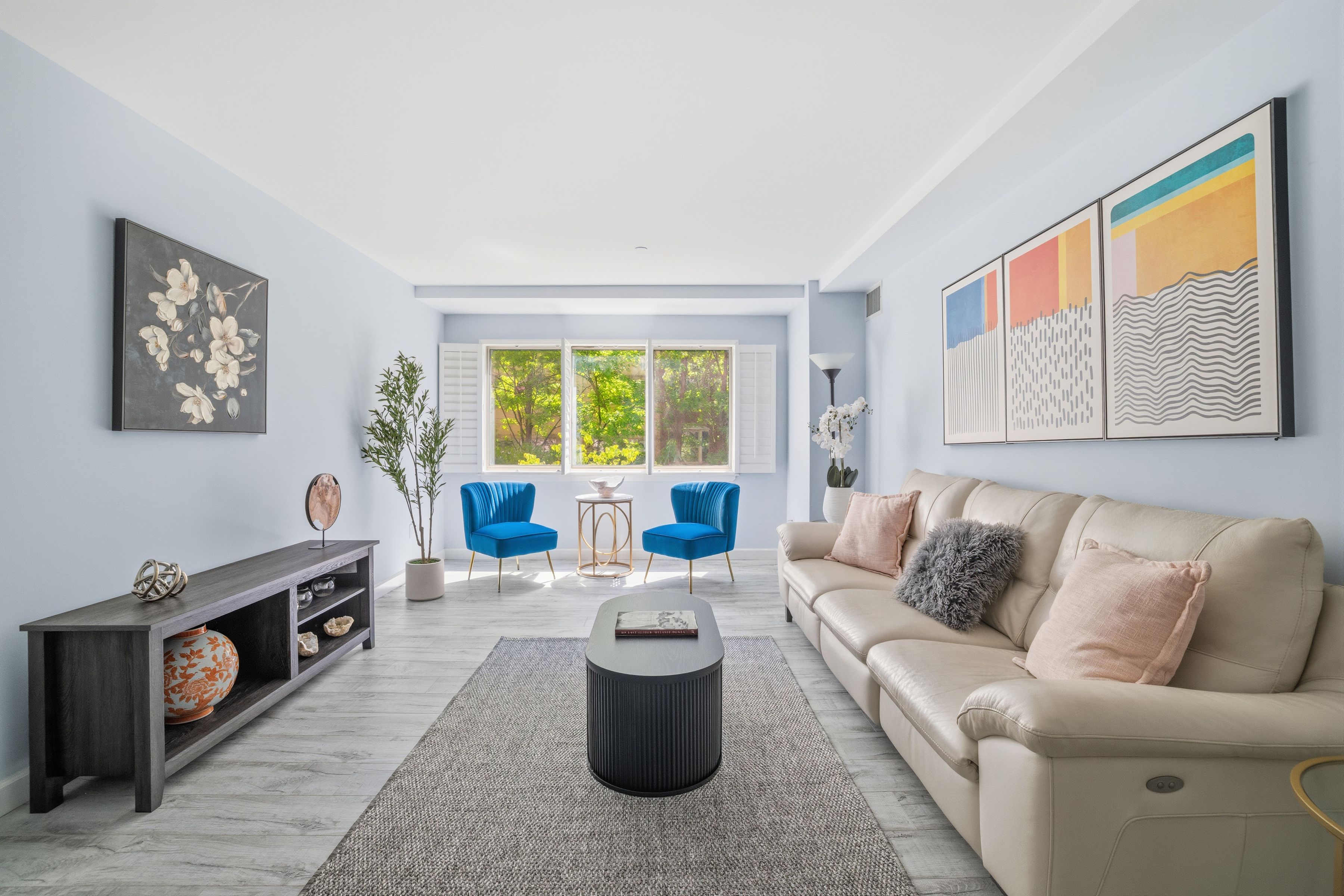  2 Bedroom / 2 Bath Full Service Condo - 物件實景