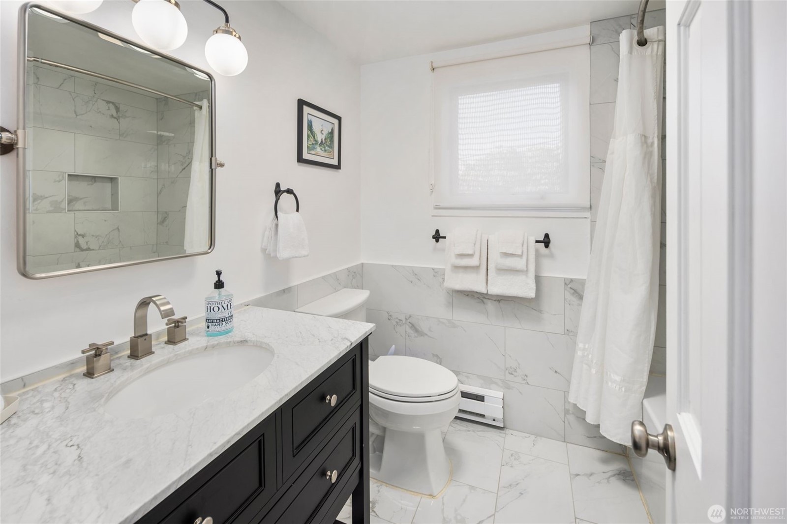 Long Beach, Washington, 98631, United States, 8 Bedrooms Bedrooms, ,6 BathroomsBathrooms,Residential,For Sale,1976396