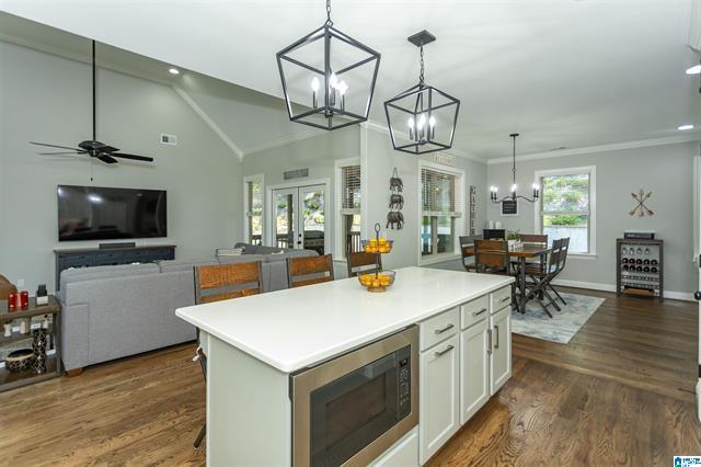 Pelham, Alabama, 35124, United States, 5 Bedrooms Bedrooms, ,3 BathroomsBathrooms,Residential,For Sale,1977280