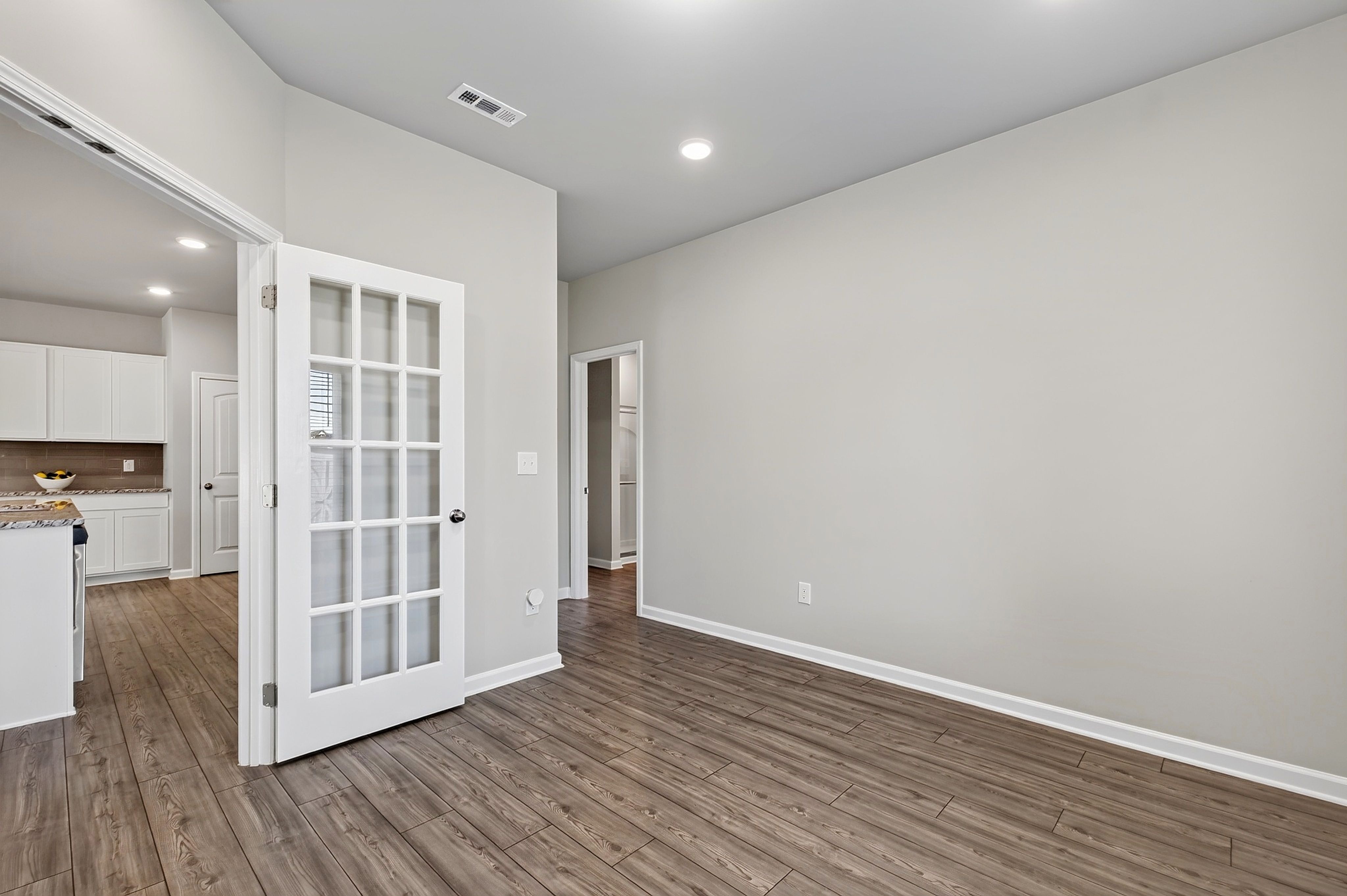  220 Citizens Court, Four Oaks, NC 27524 - 物件實景