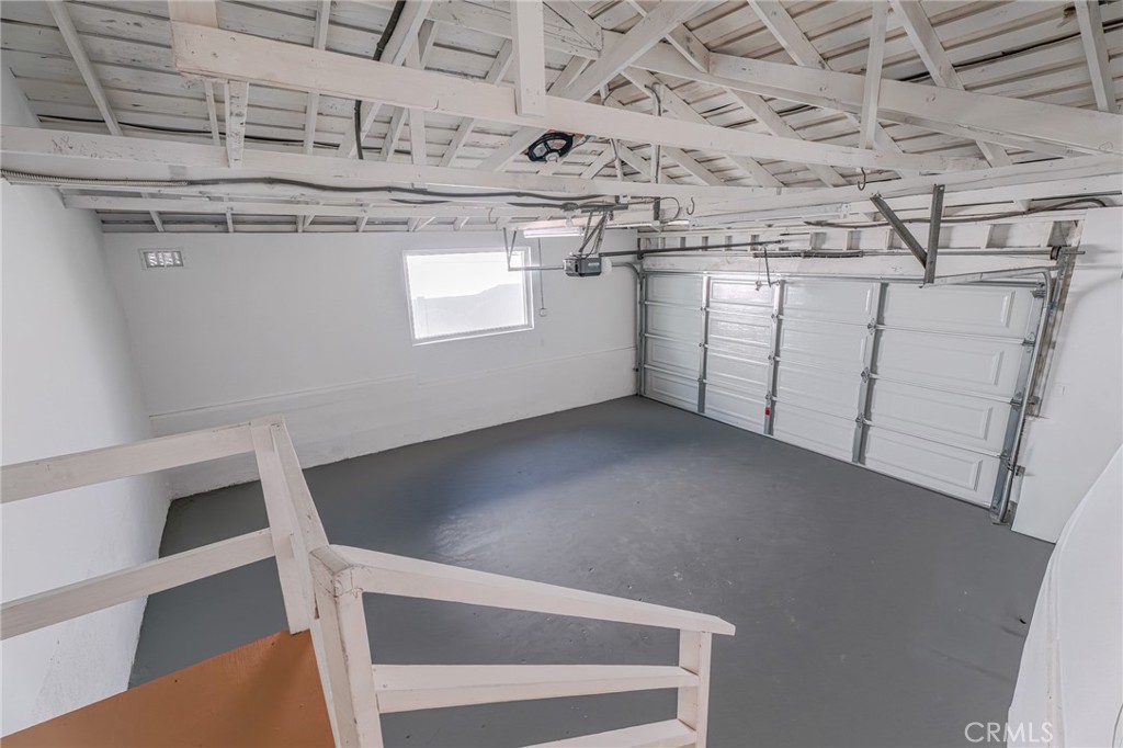 Woodland Hills, California, 91367, United States, 4 Bedrooms Bedrooms, ,3 BathroomsBathrooms,Residential,For Sale,1987508