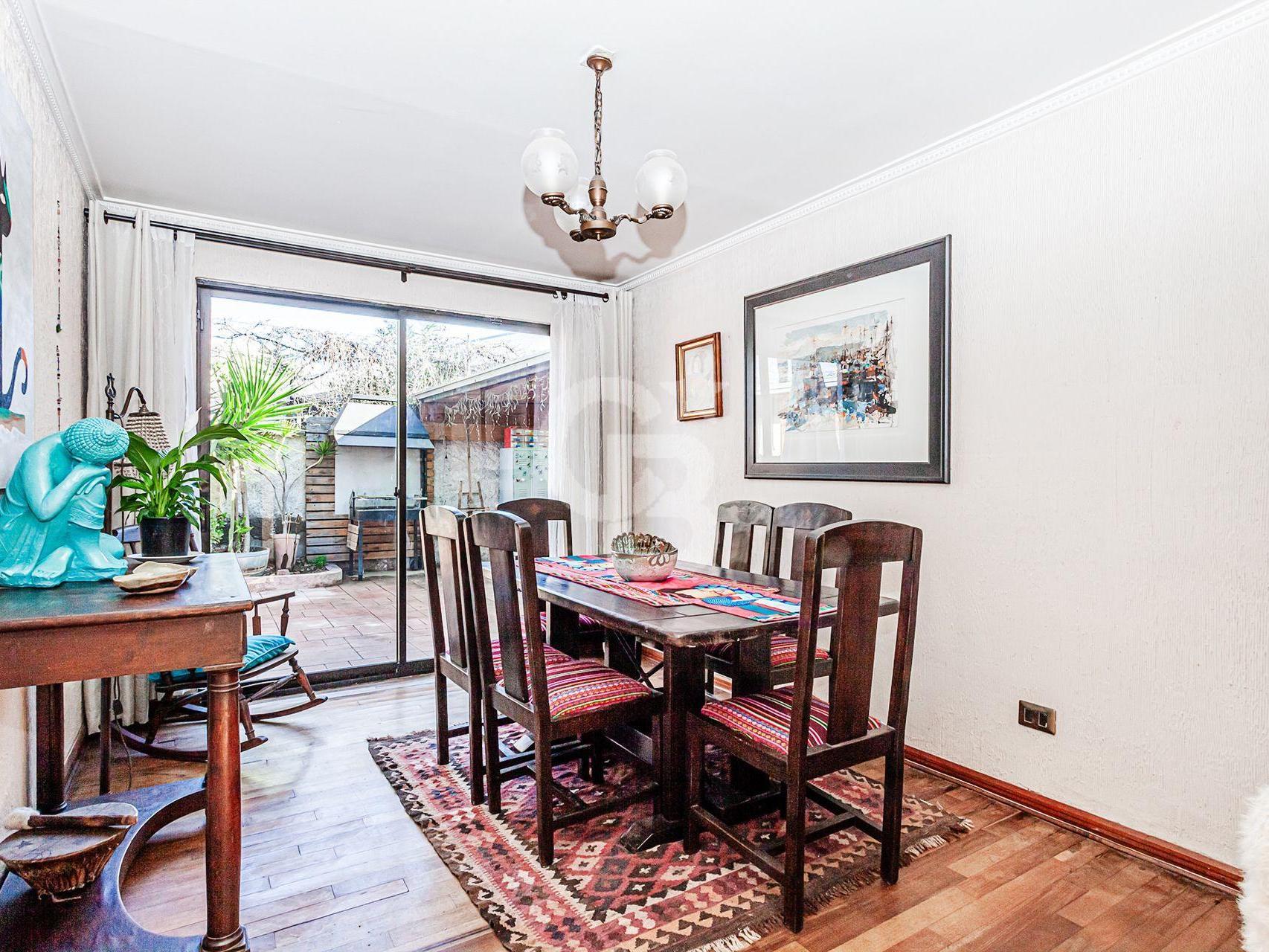 Las Condes, Chile, 5 Bedrooms Bedrooms, ,4 BathroomsBathrooms,Residential,For Sale,1996063