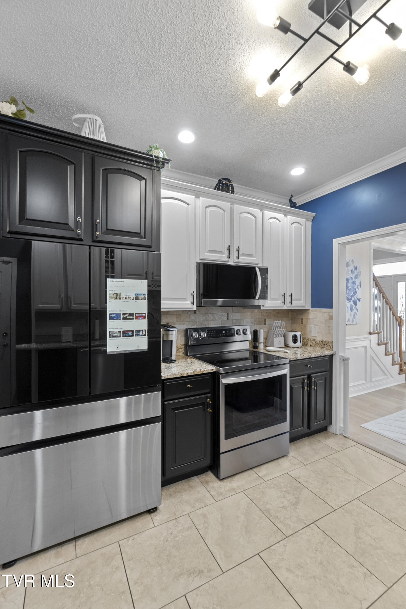 Kingsport, Tennessee, 37660, United States, 5 Bedrooms Bedrooms, ,4 BathroomsBathrooms,Residential,For Sale,2024666