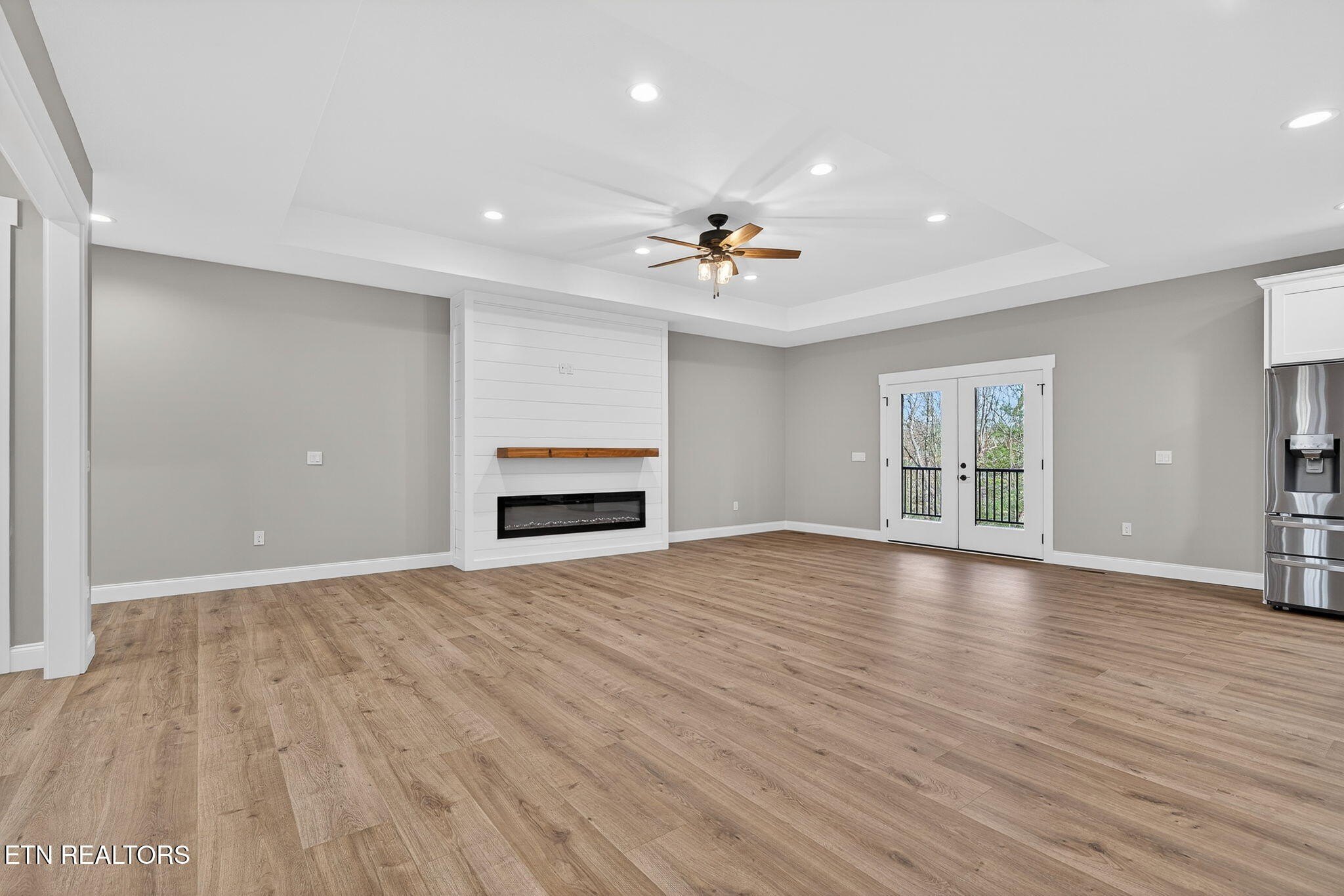 Crossville, Tennessee, 38558, United States, 3 Bedrooms Bedrooms, ,2 BathroomsBathrooms,Residential,For Sale,1989855