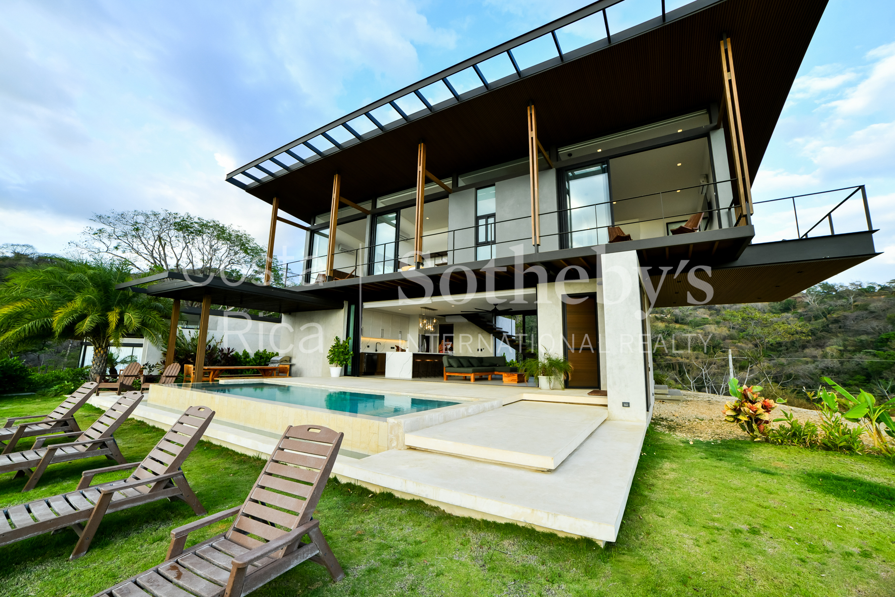  Panoramic Ocean & Mountain View Home - 物件實景