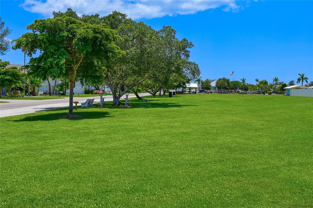 Holmes Beach, Florida, 34217, United States, 3 Bedrooms Bedrooms, ,3 BathroomsBathrooms,Residential,For Sale,1902788
