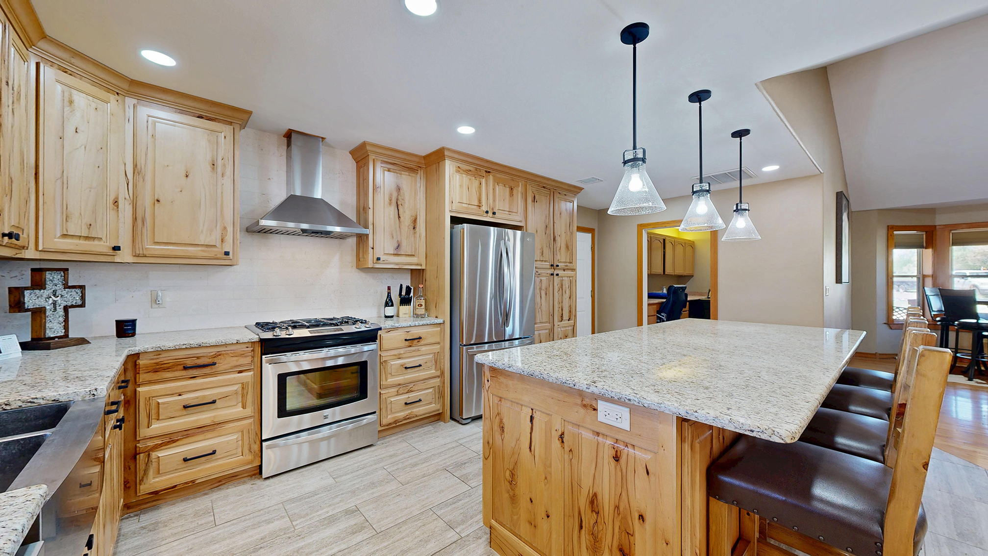 Alto, New Mexico, 88312, United States, 3 Bedrooms Bedrooms, ,2 BathroomsBathrooms,Residential,For Sale,1891048