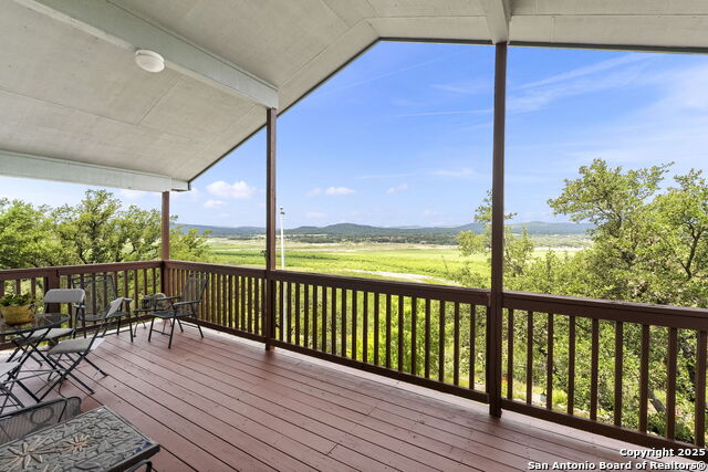 Lakehills, Texas, 78063, United States, 4 Bedrooms Bedrooms, ,5 BathroomsBathrooms,Residential,For Sale,1847540