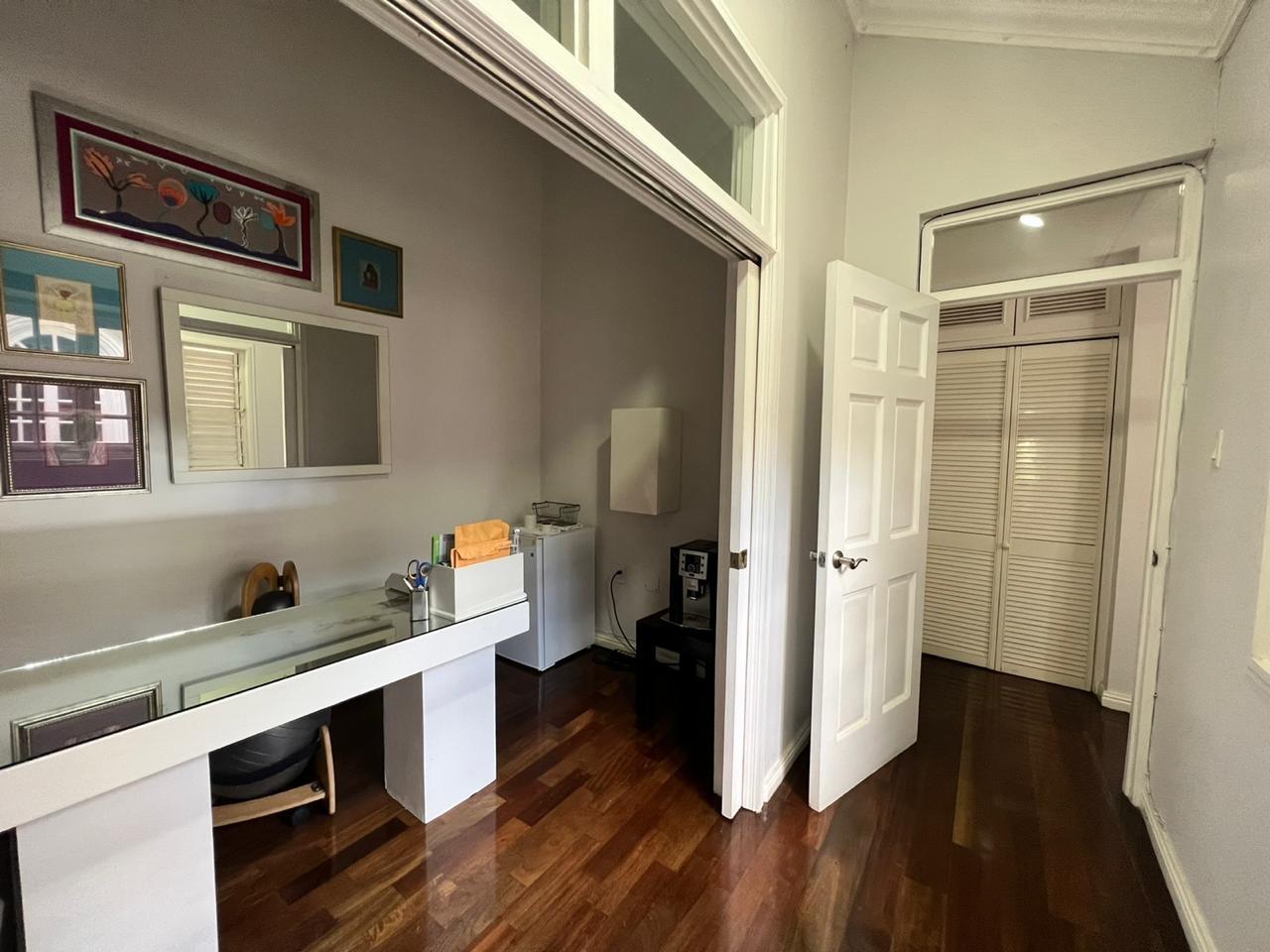 Kingston & St. Andrew, JM, 4 Bedrooms Bedrooms, ,4 BathroomsBathrooms,Residential,For Sale,1838050