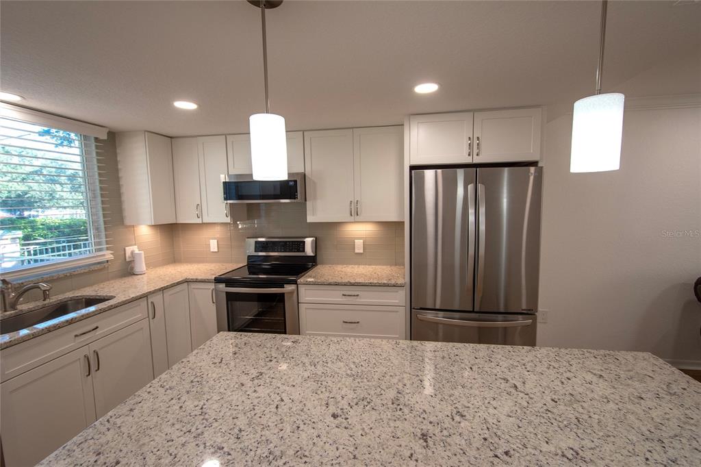 Sarasota, Florida, 34236, United States, 3 Bedrooms Bedrooms, ,2 BathroomsBathrooms,Residential,For Sale,1995598