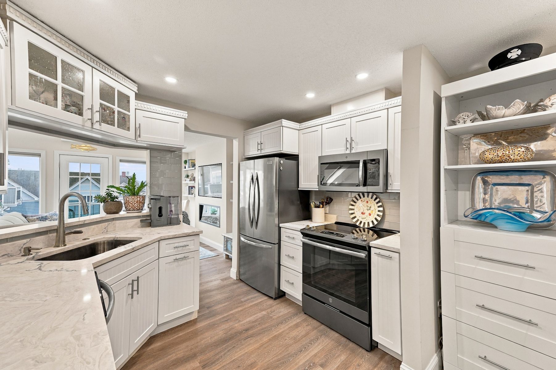  432 Humphrey Street, Unit 22D, Swampscott, MA, 01907 - 物件實景