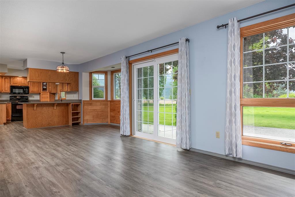 Polson, Montana, 59860, United States, 3 Bedrooms Bedrooms, ,1 BathroomBathrooms,Residential,For Sale,1846037