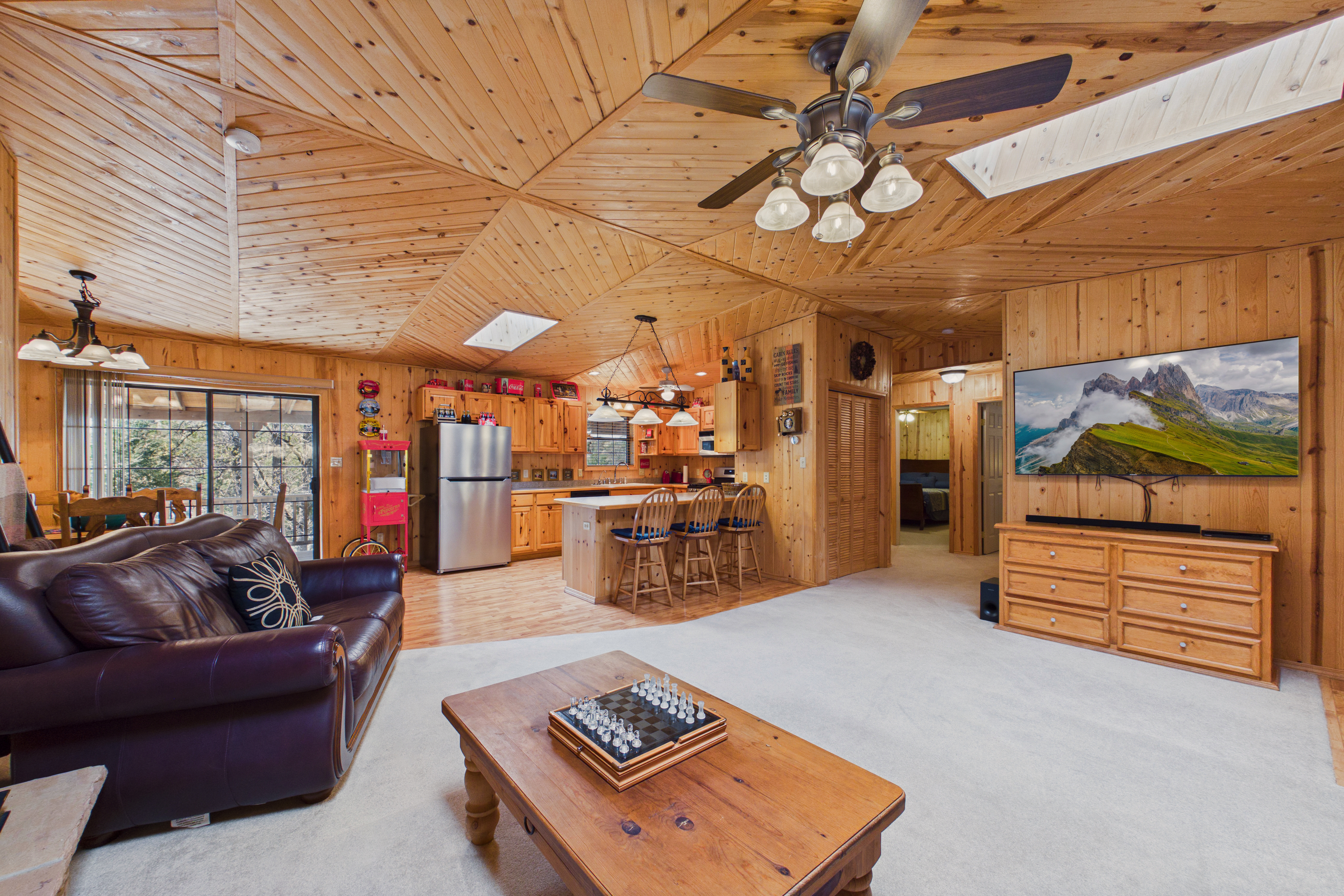 Alto, New Mexico, 88312, United States, 3 Bedrooms Bedrooms, ,2 BathroomsBathrooms,Residential,For Sale,2044418