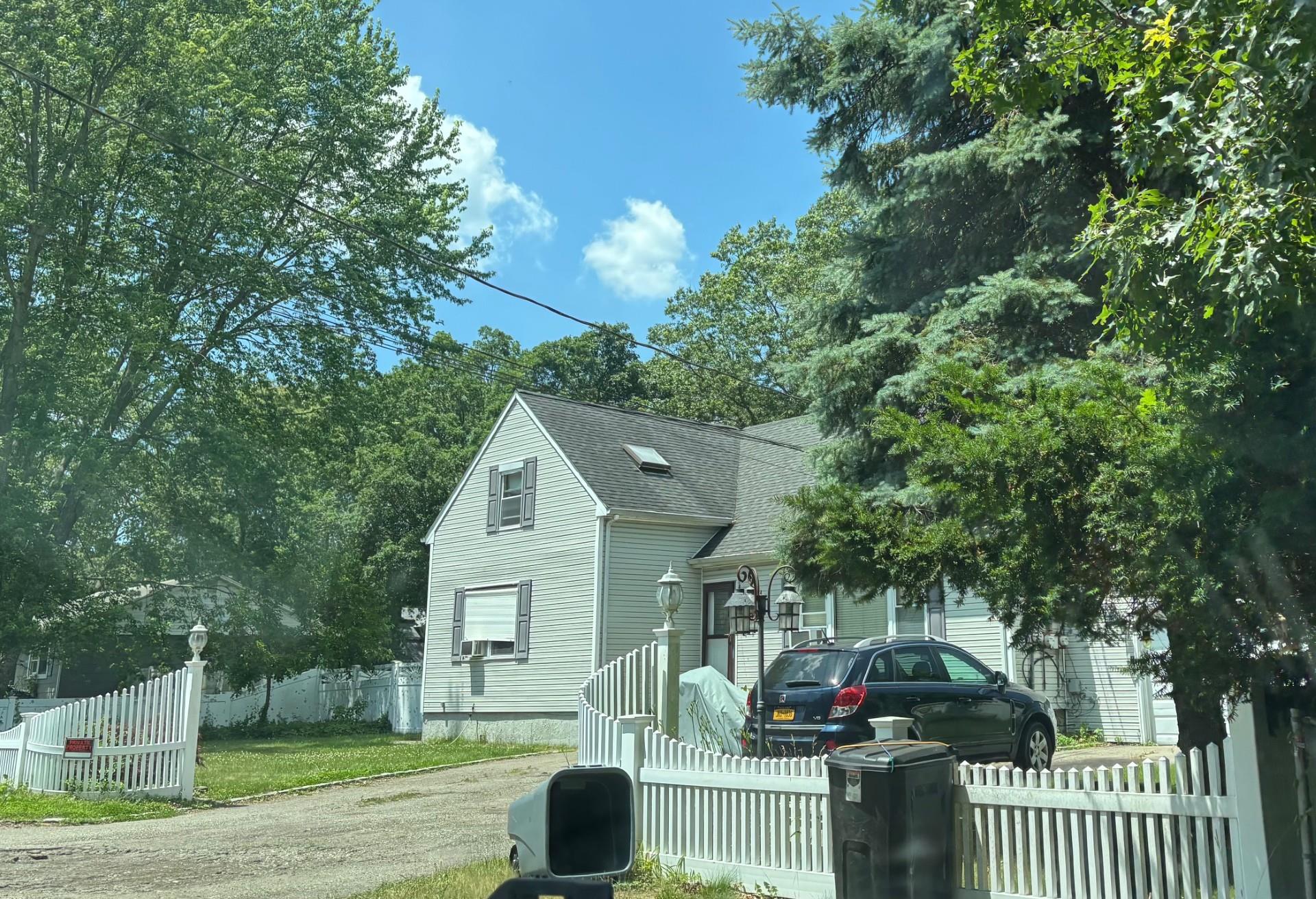 Mastic Beach, New York, 11951, United States, 4 Bedrooms Bedrooms, ,4 BathroomsBathrooms,Residential,For Sale,1975378