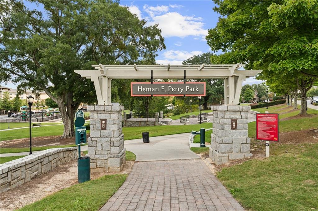 Atlanta, Georgia, 30318, United States, 3 Bedrooms Bedrooms, ,3 BathroomsBathrooms,Residential,For Sale,1956523