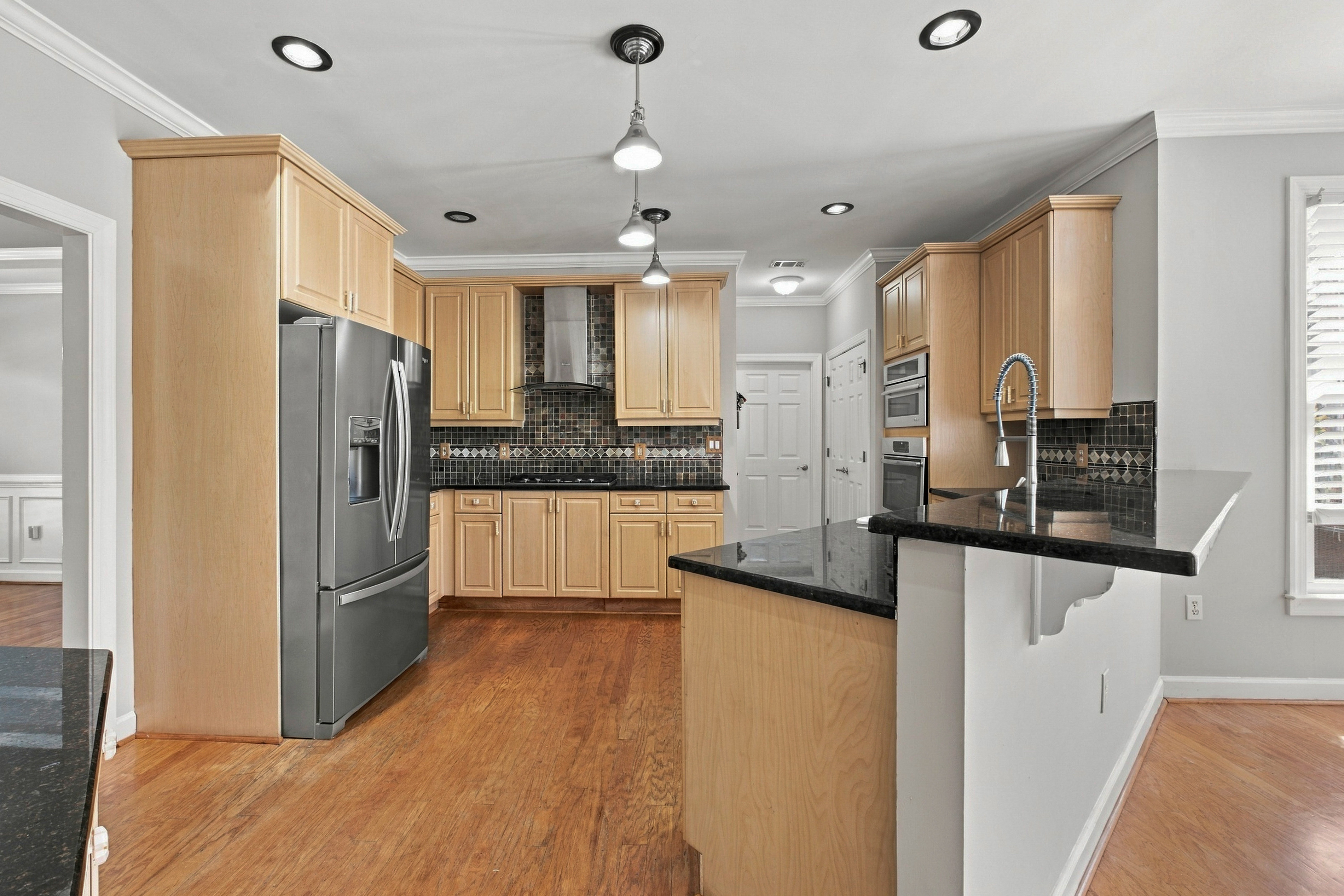  Refreshed Home in Walton School District - 物件實景