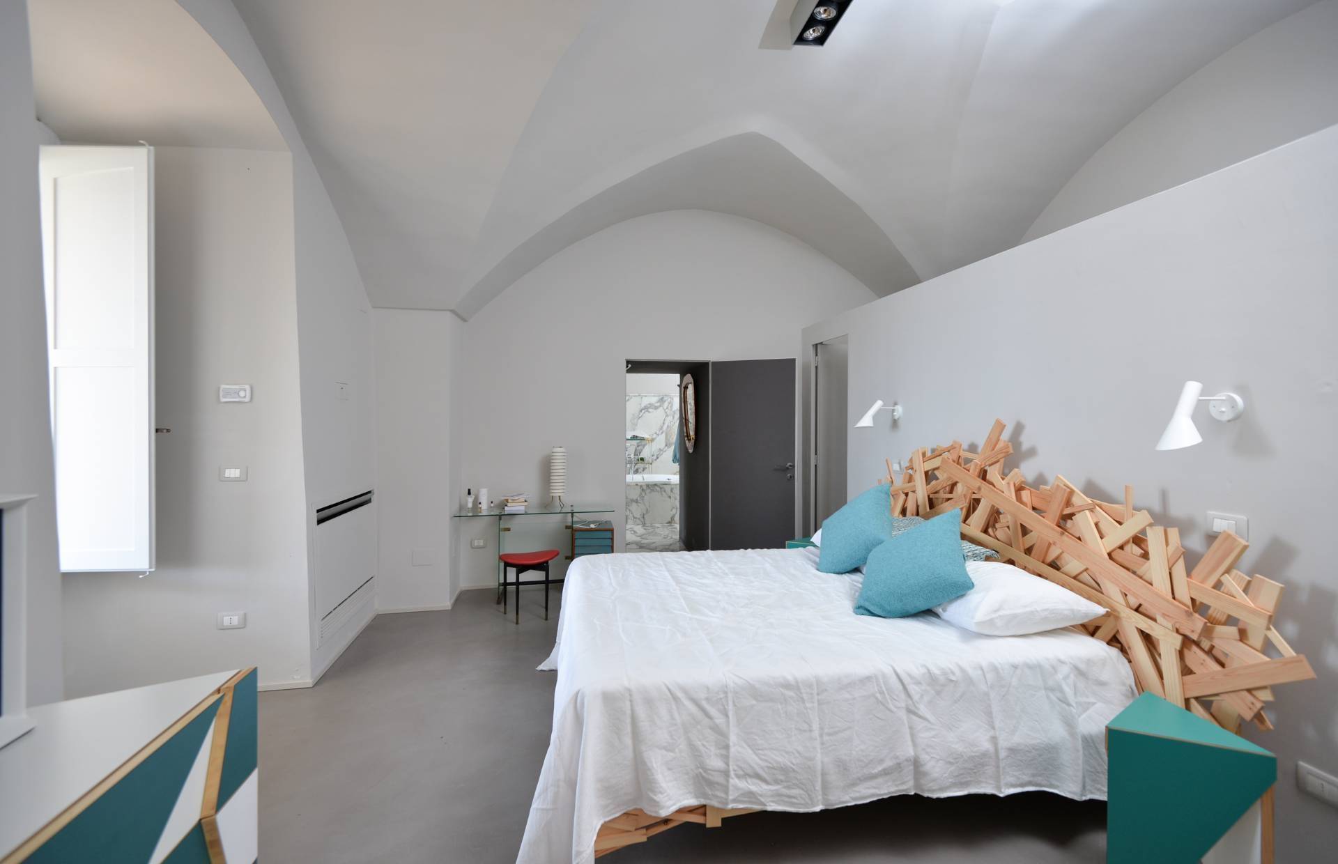 Castro, Lecce, 73030, IT, 4 Bedrooms Bedrooms, ,4 BathroomsBathrooms,Residential,For Sale,1848615