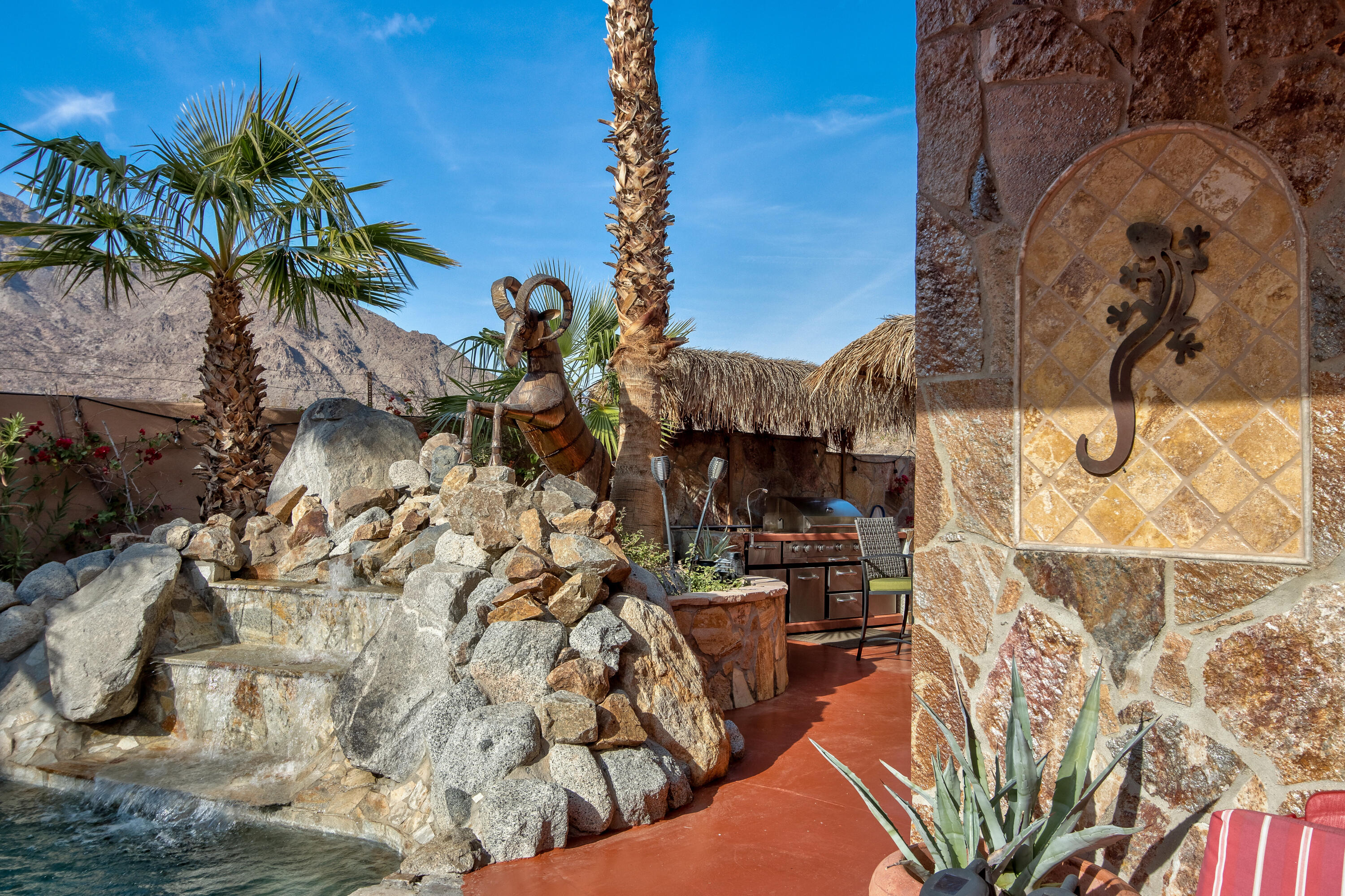 La Quinta, California, 92253, United States, 4 Bedrooms Bedrooms, ,4 BathroomsBathrooms,Residential,For Sale,1940947