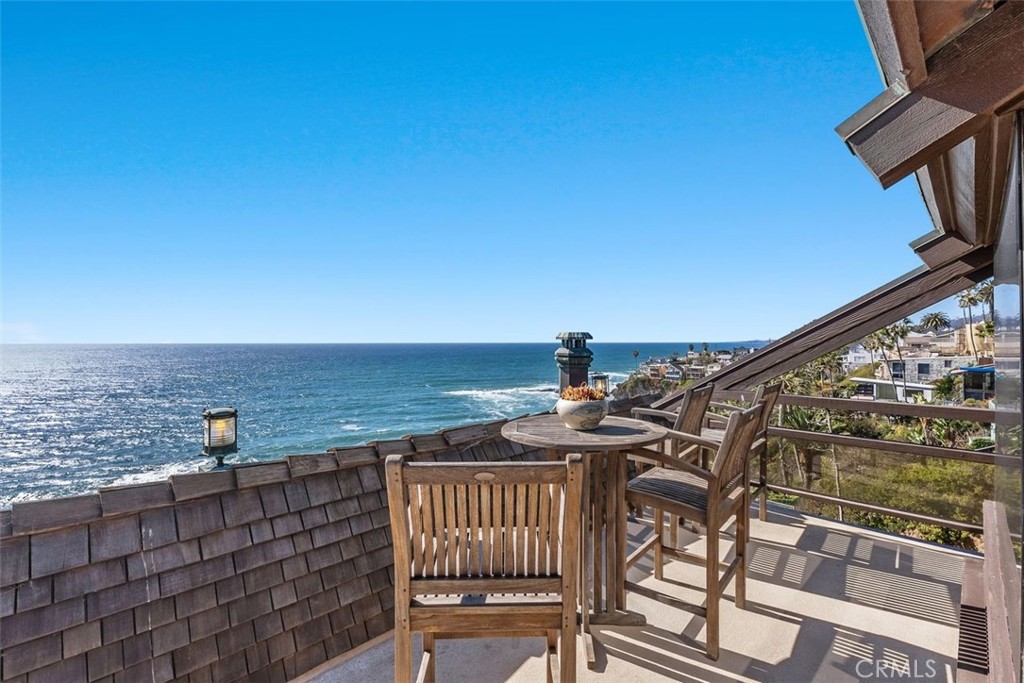 Laguna Beach, California, 92651, United States, 6 Bedrooms Bedrooms, ,7 BathroomsBathrooms,Residential,For Sale,1723948