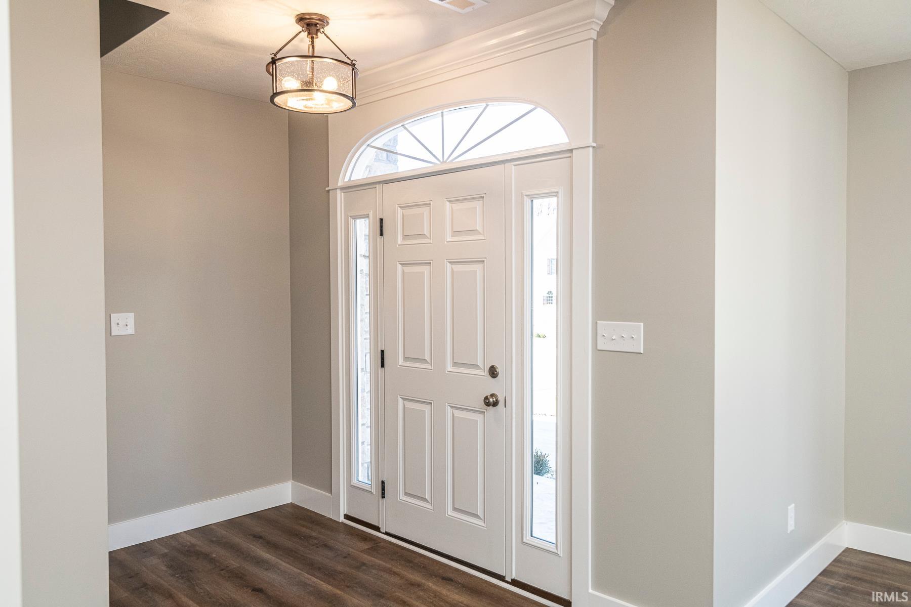 Bloomington, Indiana, 47401, United States, 4 Bedrooms Bedrooms, ,4 BathroomsBathrooms,Residential,For Sale,1980303