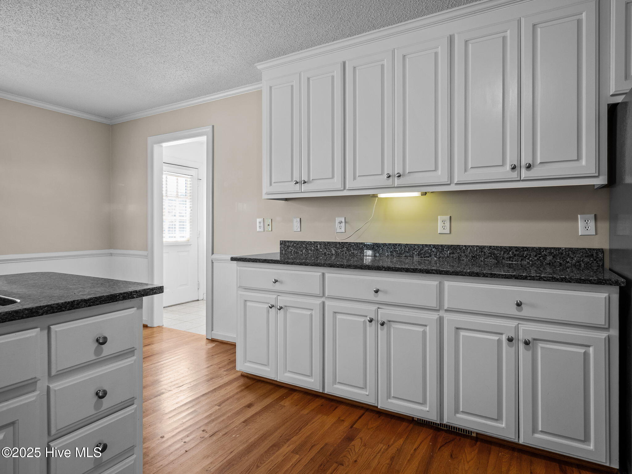 Cedar Point, North Carolina, 28584, United States, 3 Bedrooms Bedrooms, ,2 BathroomsBathrooms,Residential,For Sale,1957404