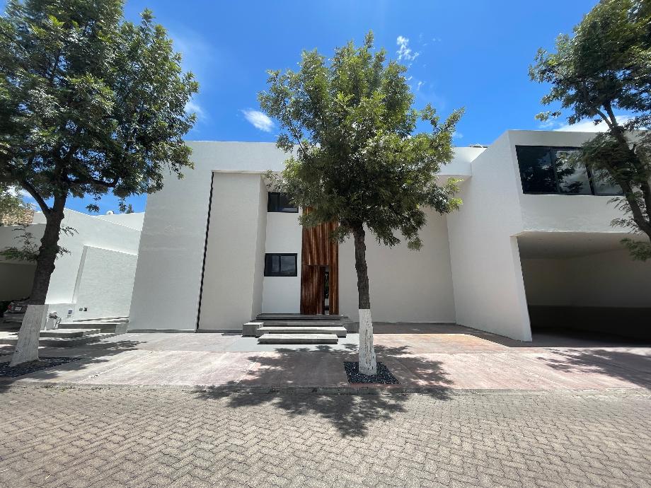 Aguascalientes, Aguascalientes, 20138, Mexico, 1 Bedroom Bedrooms, ,5 BathroomsBathrooms,Residential,For Sale,1917366
