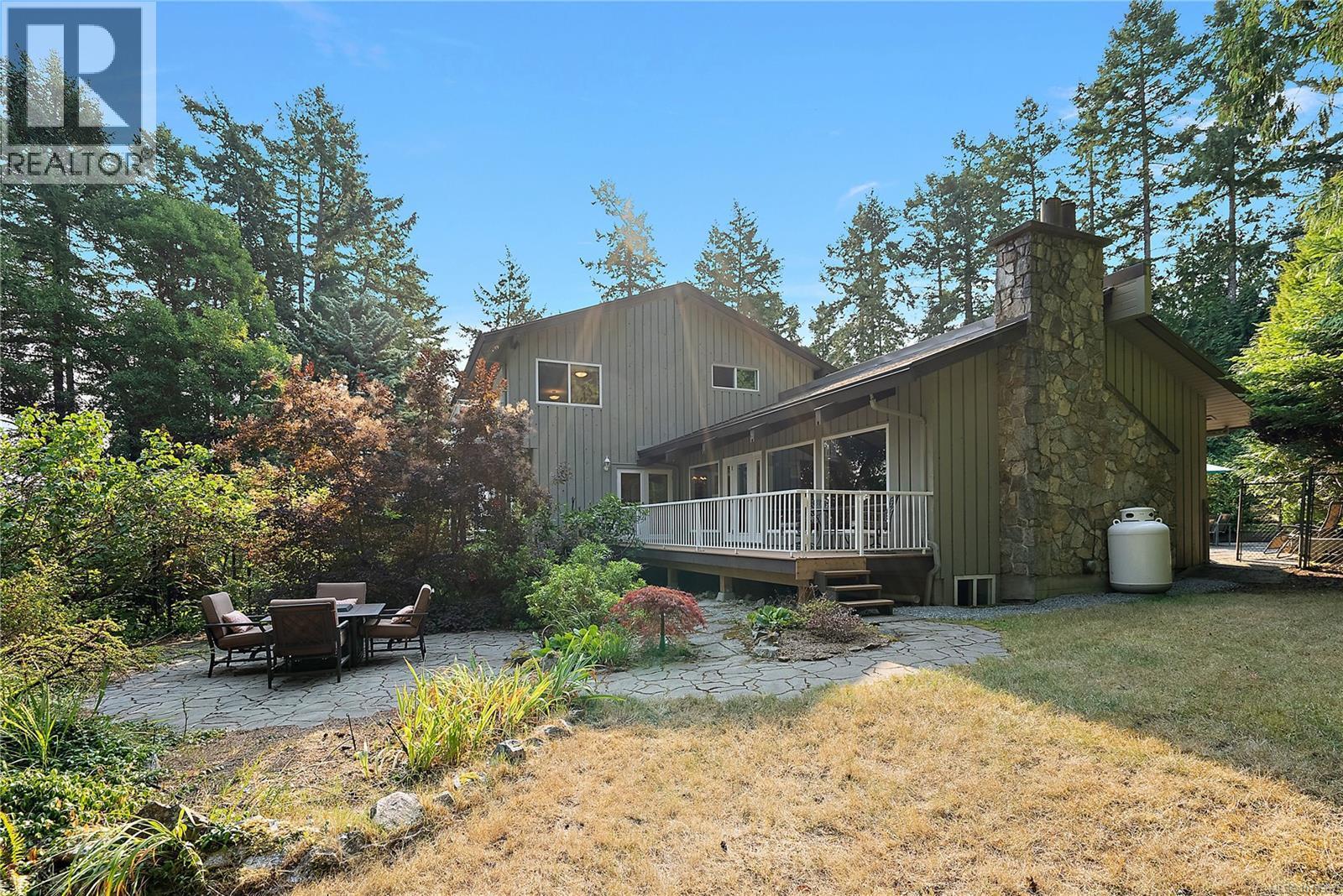 NORTH SAANICH, British Columbia, V8L 5L5, CA, 5 Bedrooms Bedrooms, ,4 BathroomsBathrooms,Residential,For Sale,1946996